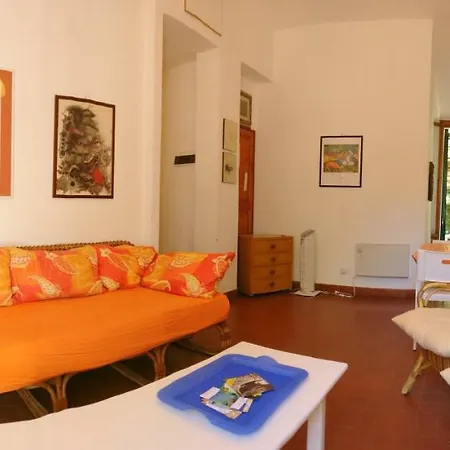 Villette Con Giardino Alla Serra