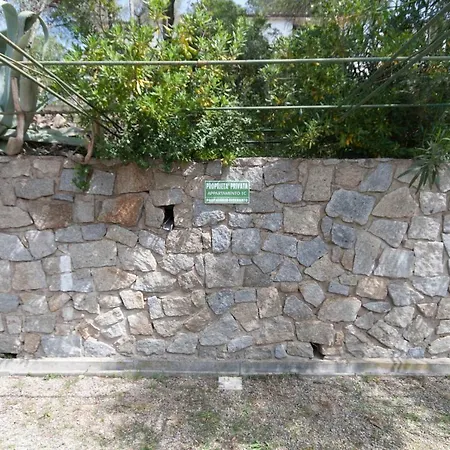Villette Con Giardino Alla Serra 아파트 마리나디캄포